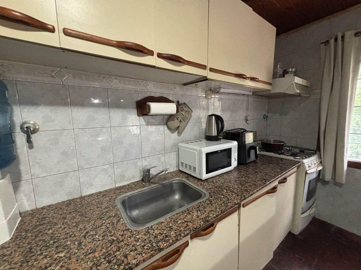 Foto de VENTA CASA TIPO MULTIFAMILIAR MASCHWITZ COCHERA, imagen 5