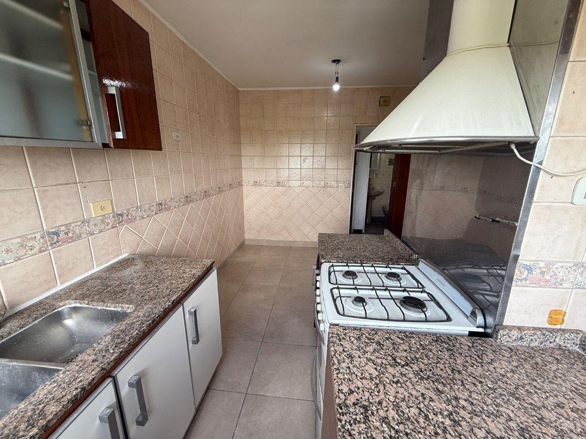 Foto de VENTA 4amb. + dep. Vista cochera baulera y Pileta, imagen 5