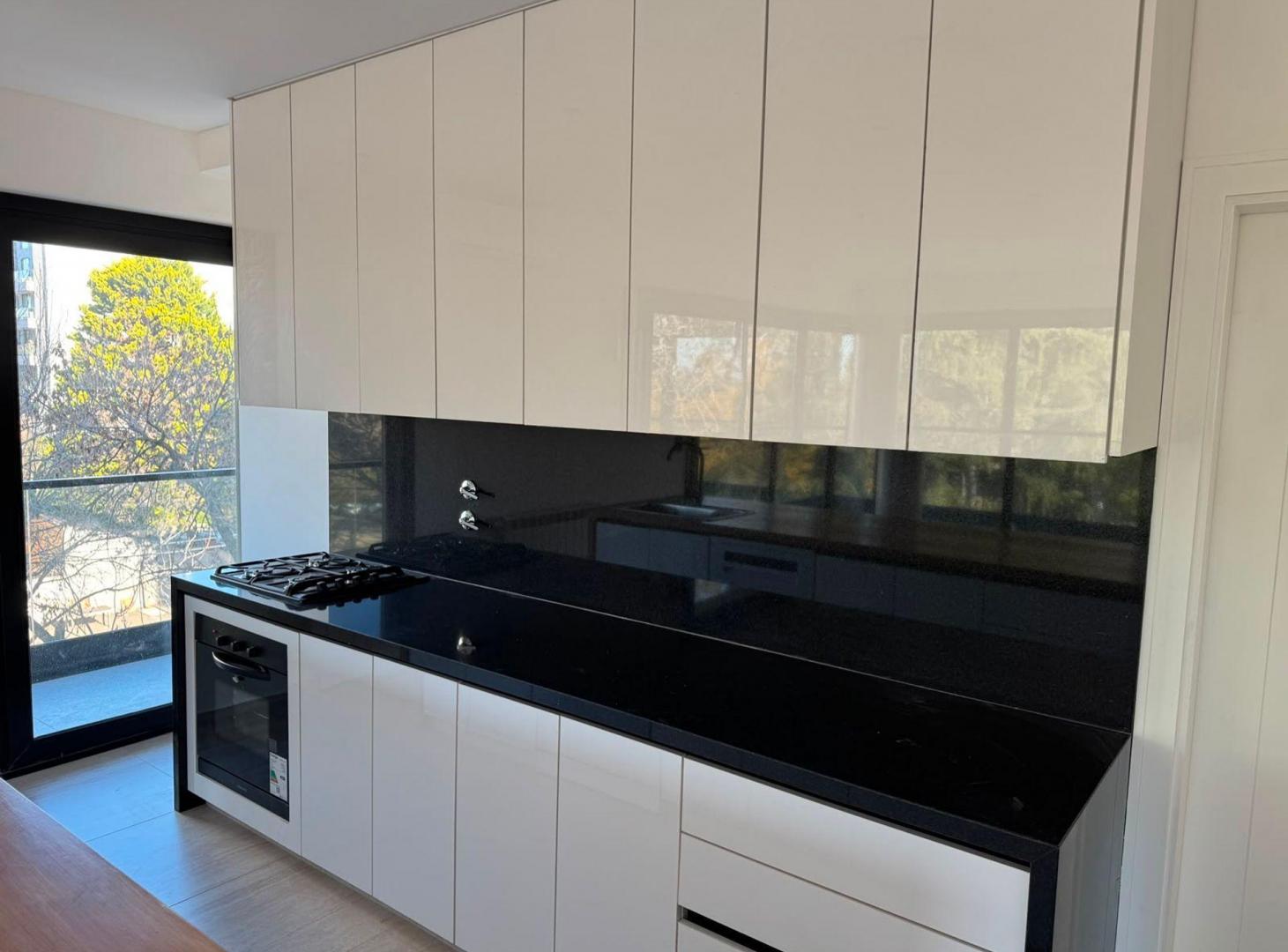Foto de Venta Olivos Puerto 4 ambientes vista, 2 cocheras, imagen 5