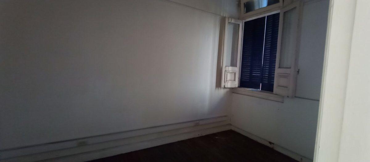 Foto de PH en VENTA a refaccionar en Flores - APTO CREDITO, imagen 2