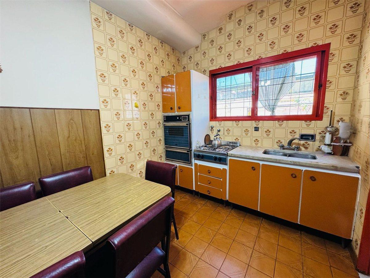 Foto de VENTA PH 4 AMB EN PB COCHERA JARDIN PARRILLA MUNRO, imagen 3