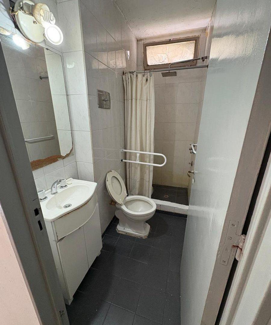 Foto de Venta Avellaneda 3 ambientes apto credito Cochera, imagen 4