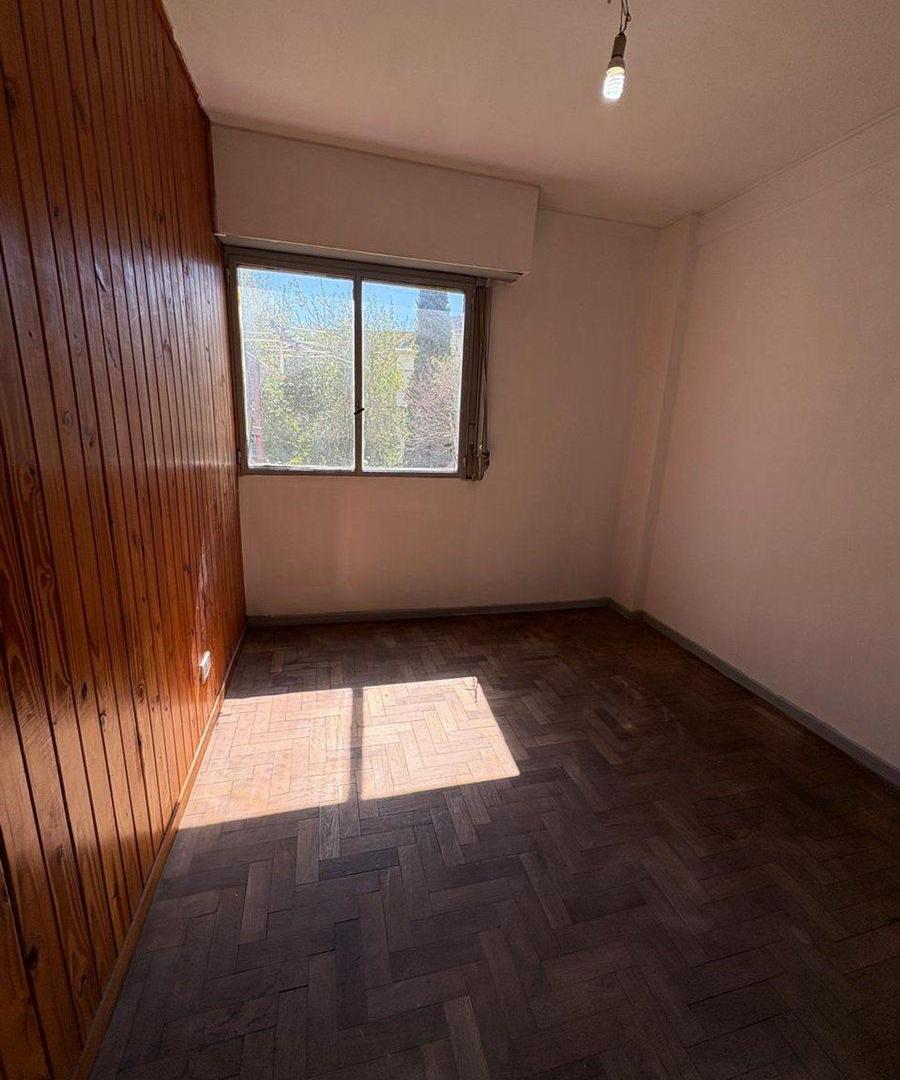 Foto de Venta Avellaneda 3 ambientes apto credito Cochera, imagen 2