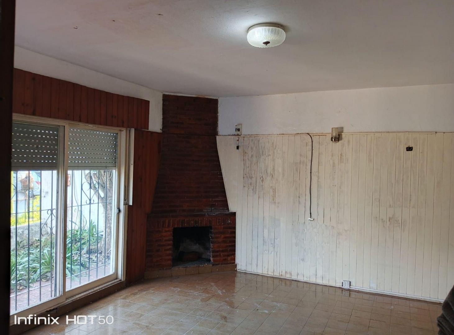 Foto de Casa en venta 3 amb. jardin, cochera, Malv.Argenti, imagen 4