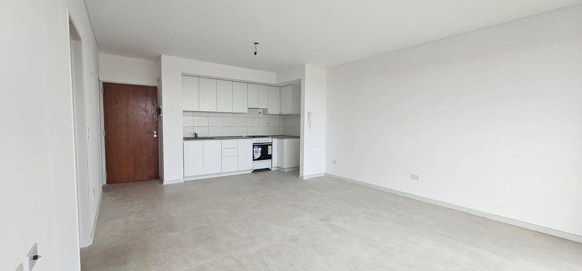 Foto de VENTA DPTO 2 AMB C/PARRILLA - VILLA BALLESTER, imagen 3