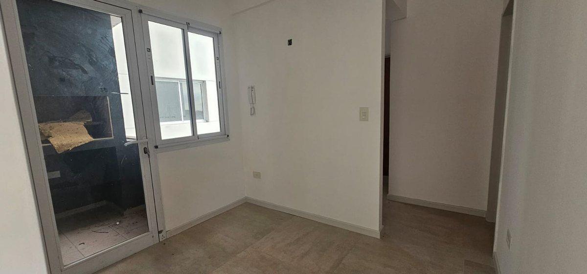 Foto de VENTA DPTO 3 AMB C/PARRILLA VILLA BALLESTER, imagen 3