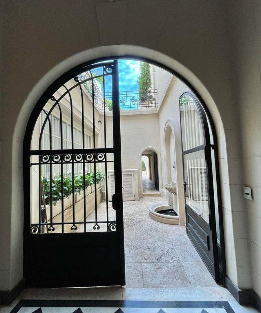 Foto de PALERMO CHICO -UNICA CASA EST. FRANCES - PISCINA, imagen 1