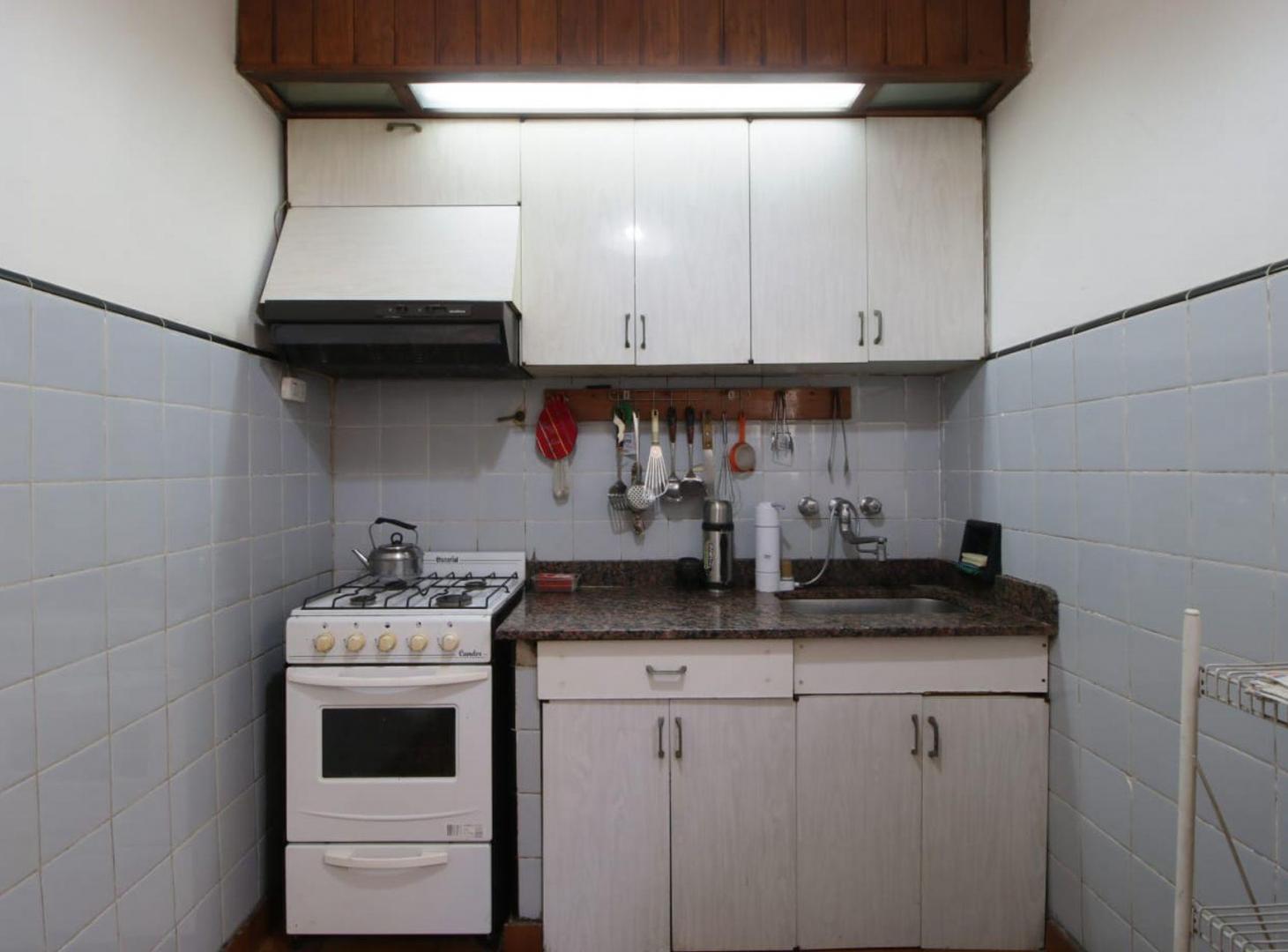 Foto de VENTA PH DE 3 AMB MONTECASTRO CON PATIO Y TERRAZA, imagen 4