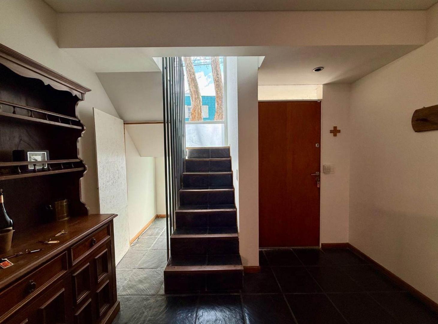 Foto de Venta Impecable Depto Duplex-San Isidro, imagen 1
