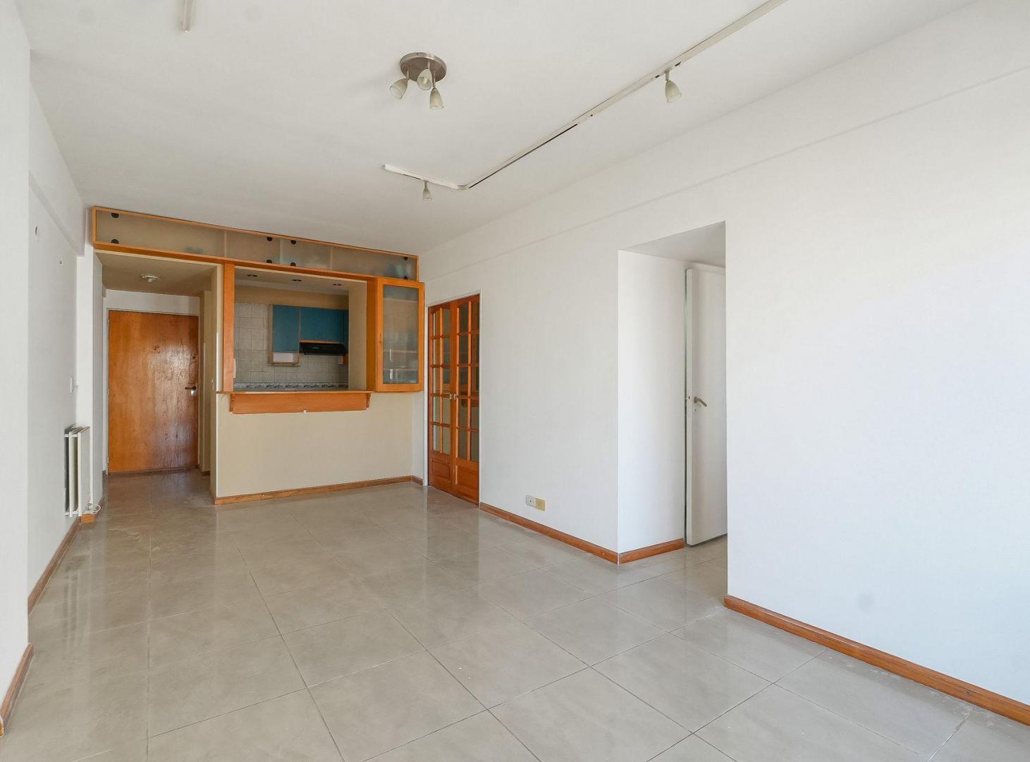 Foto de VENTA DEPTO 3 AMB + ESCRITORIO + BAULERA ALMAGRO, imagen 2