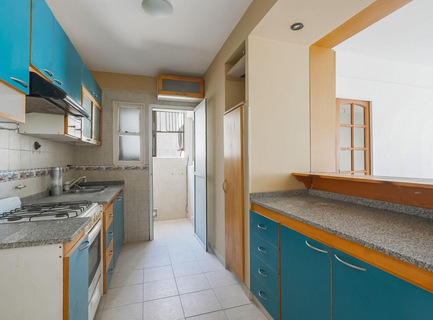 Foto de VENTA DEPTO 3 AMB + ESCRITORIO + BAULERA ALMAGRO, imagen 4