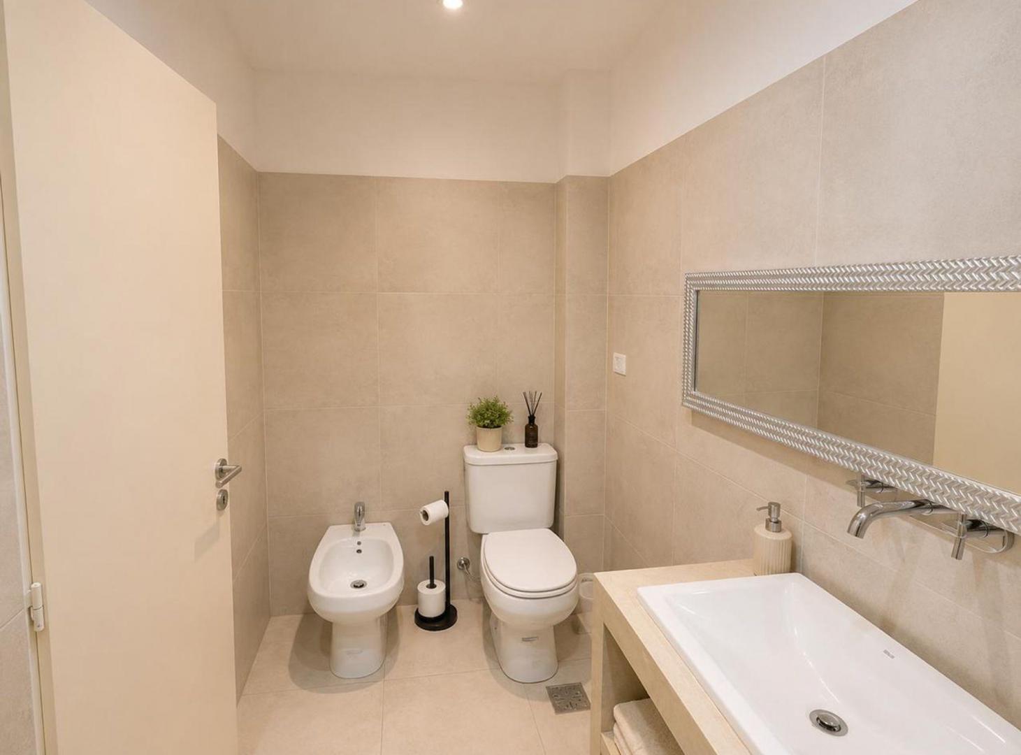 Foto de VENTA MONOAMBIENTE 63M2 APTO PROF. ACEPTA PERMUTA, imagen 3