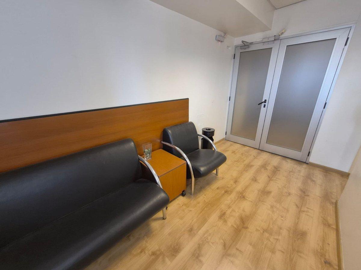 Foto de OFICINA PISO 15 VISTA ABIERTA 175M2 CON 3 COCHERAS, imagen 3