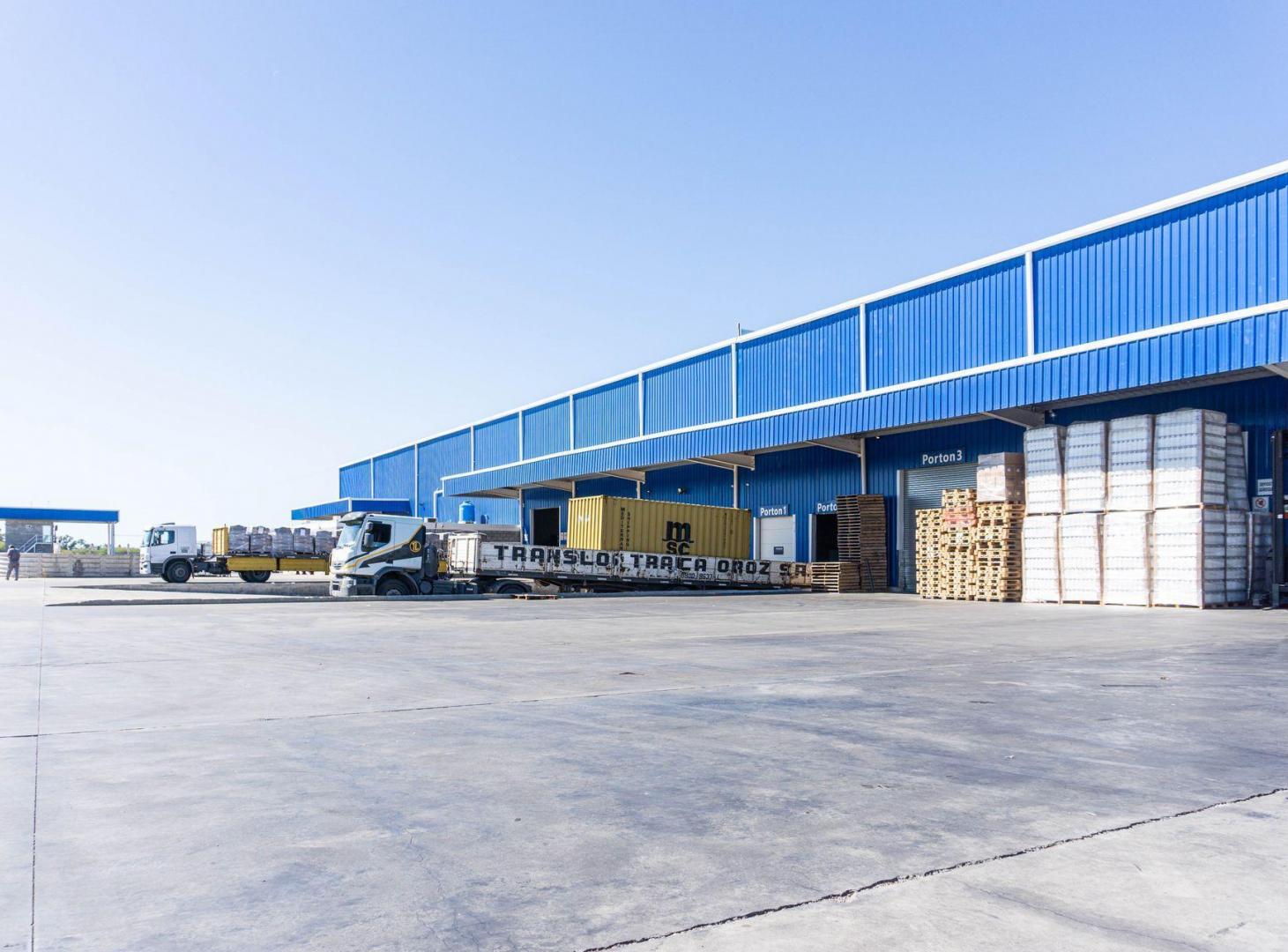 Foto de ALQUILER NAVE INDUSTRIAL DE 3500M2 - ZARATE, imagen 4