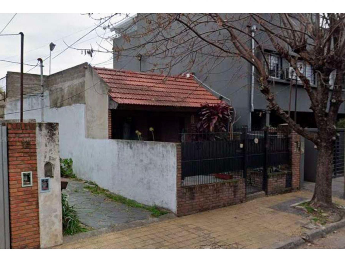 Foto de VENTA LOTE 9,52x29,80m ideal Desarrollo en Olivos, imagen 1