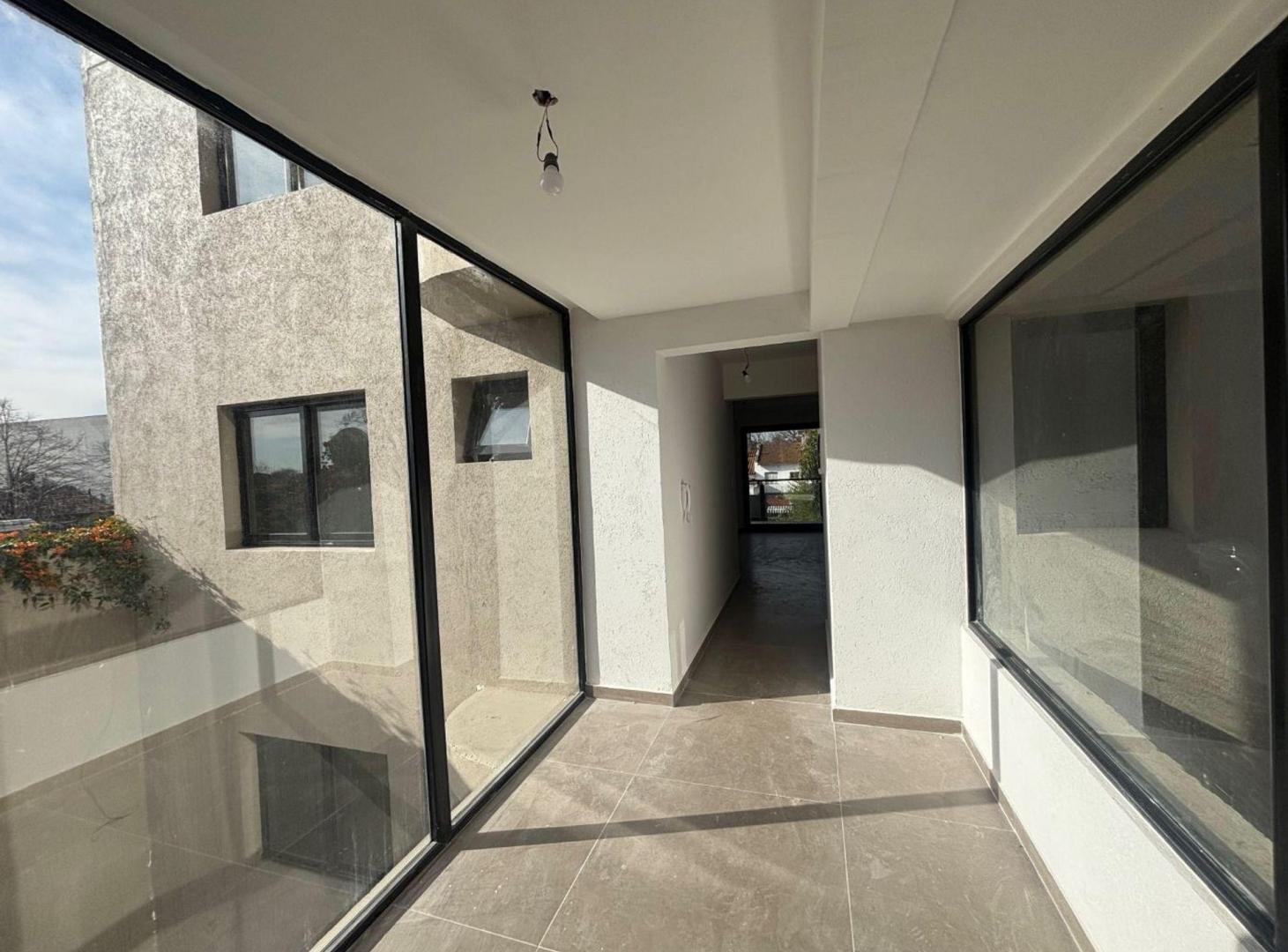 Foto de VENTA DEPTO 3 AMB BECCAR NUEVO BALCON PARRILLA, imagen 2