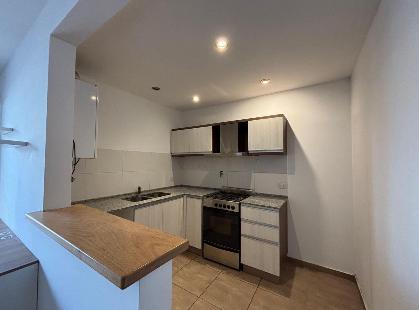 Foto de ALQUILER DEPTO 2 AMB. CON BALCÓN | SUM Y JARDÍN, imagen 5