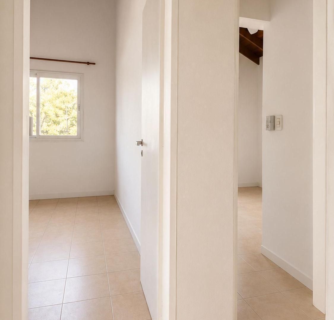 Foto de CASA EN VENTA 3 DORMITORIOS Barrio San Agustin, imagen 2