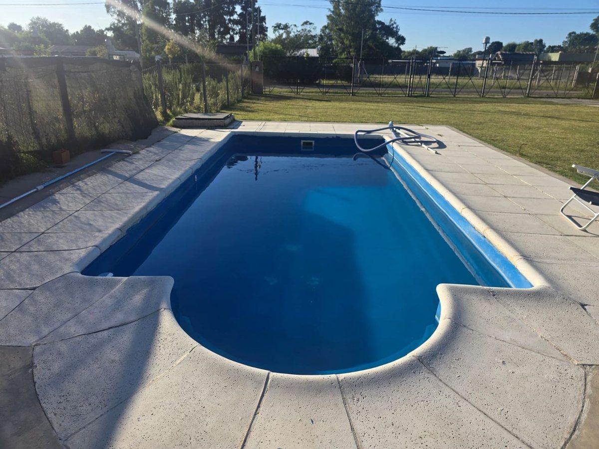 Foto de VENTA CASA QUINTA 700 M2 PILETA AIRE PAMPA ZARATE, imagen 1