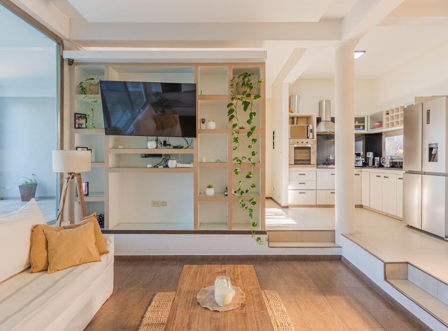 Foto de VENTA CASA C/ JARDÍN Y PILETA - BARRIO LA COMARCA, imagen 5