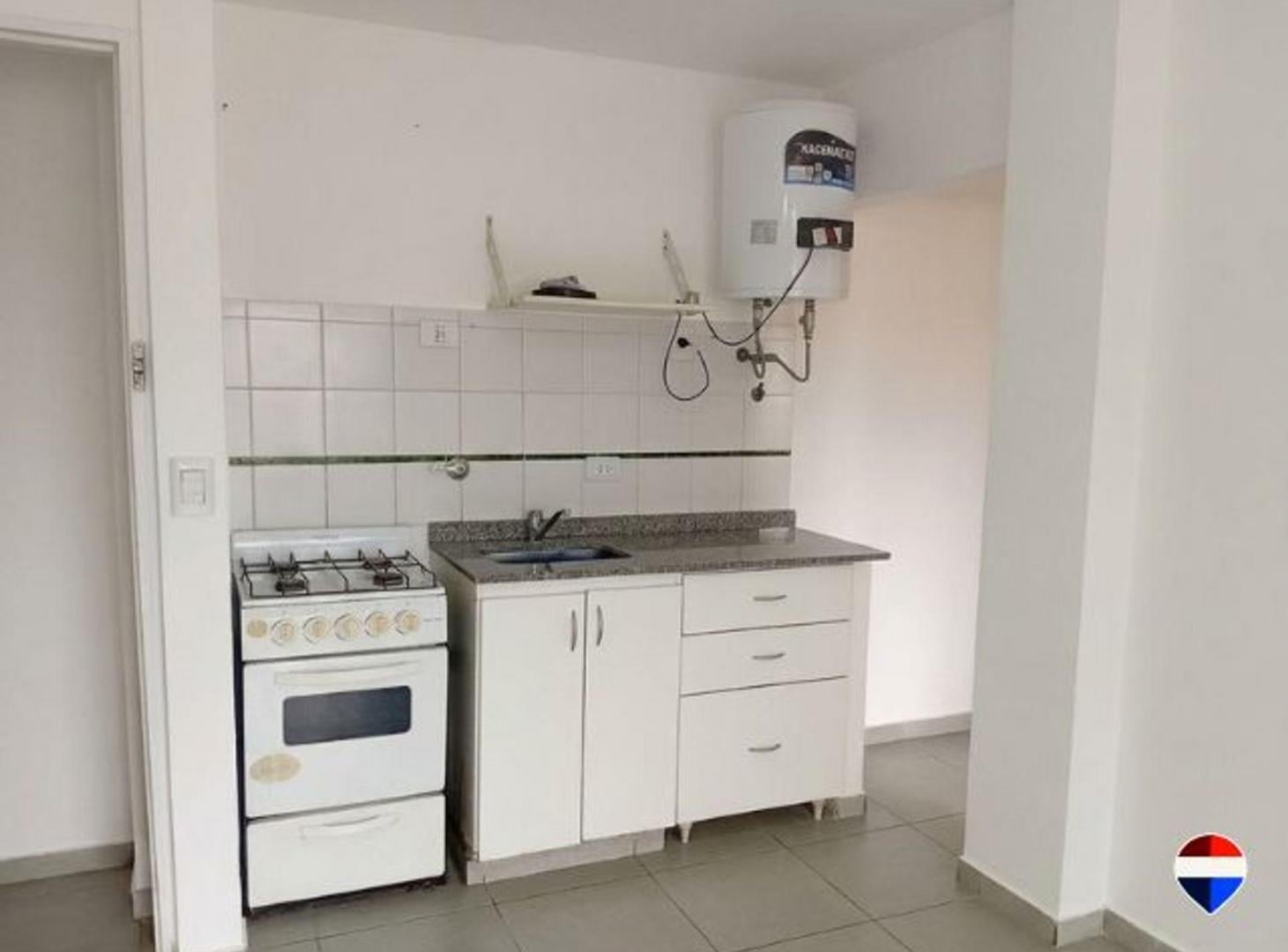 Foto de VENTA DEPARTAMENTO 2 AMBIENTES CON COCHERA HAEDO, imagen 3