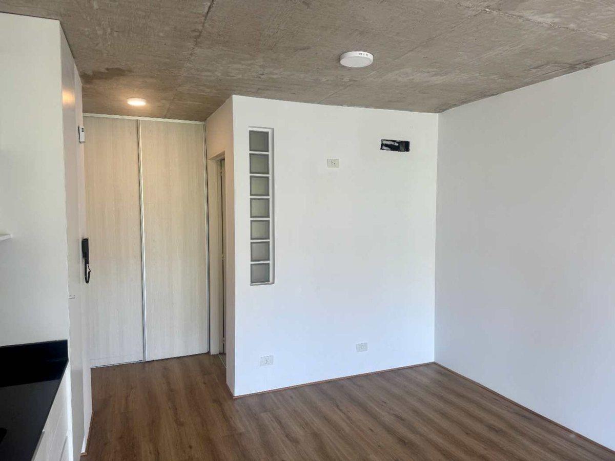 Foto de Venta monoambiente con balcon - Nuñez, imagen 2