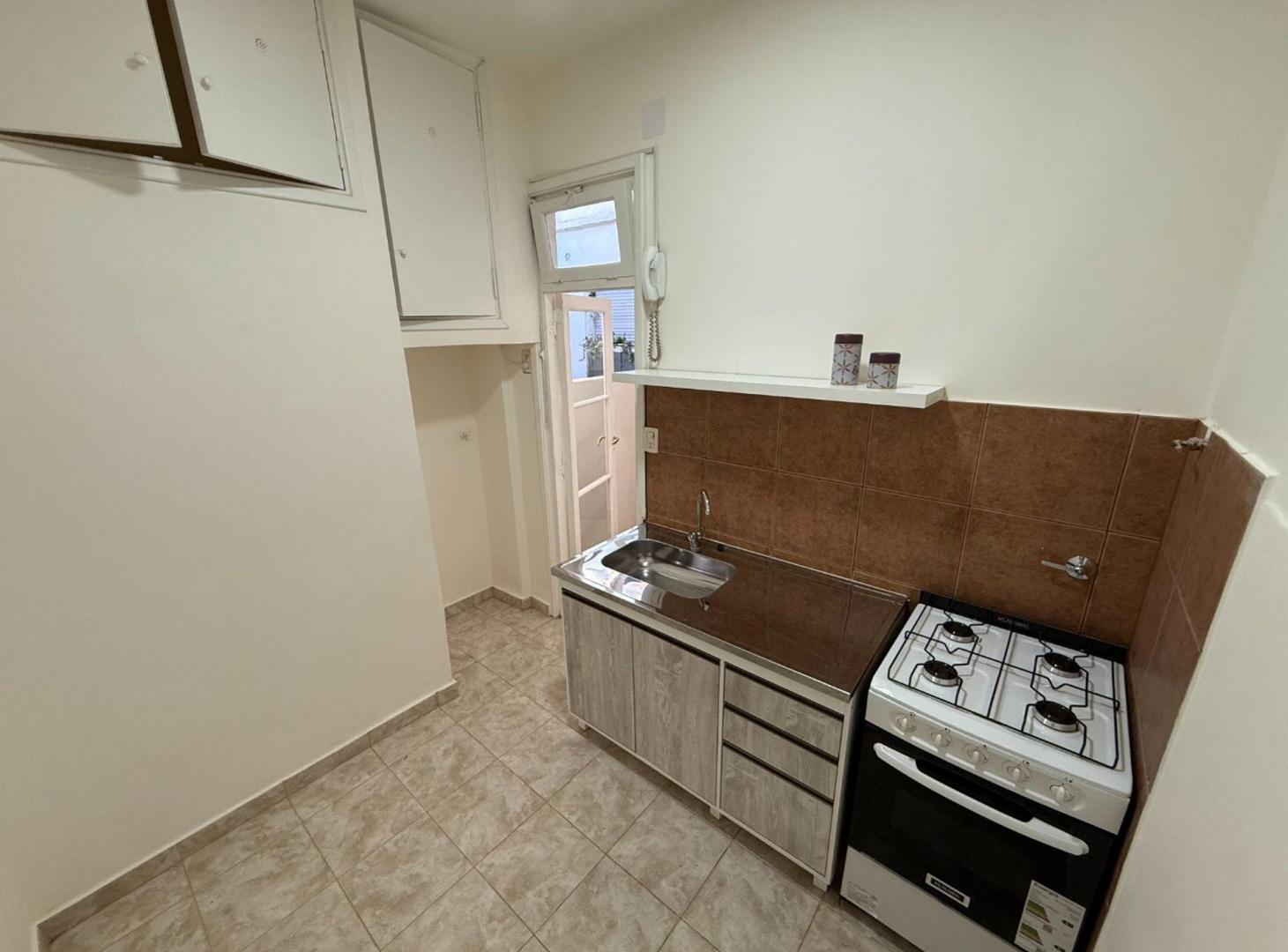Foto de Venta Balvanera 3 Ambientes con Balcón Corrido, imagen 5