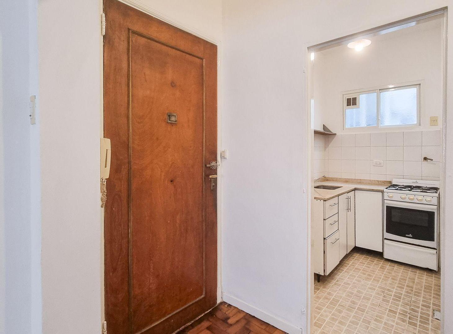 Foto de VENTA 3 AMB Colegiales- J. Newbery Con RENTA, imagen 1