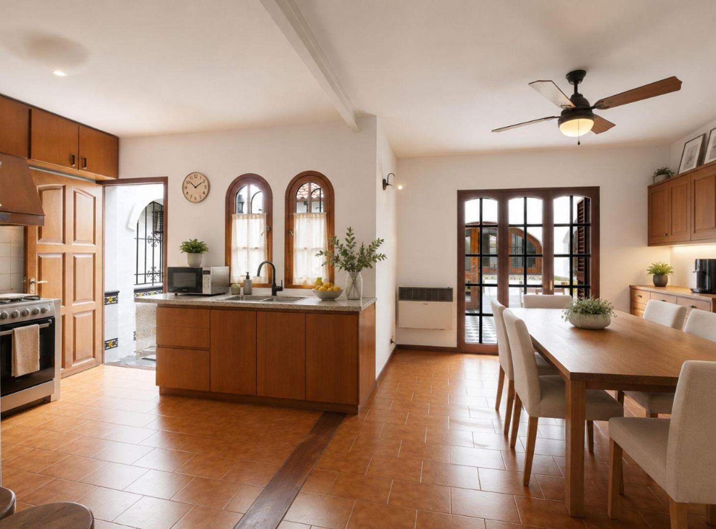 Foto de Casa 5amb Lote Grande Aranjuez Country OPORTUNIDAD, imagen 4