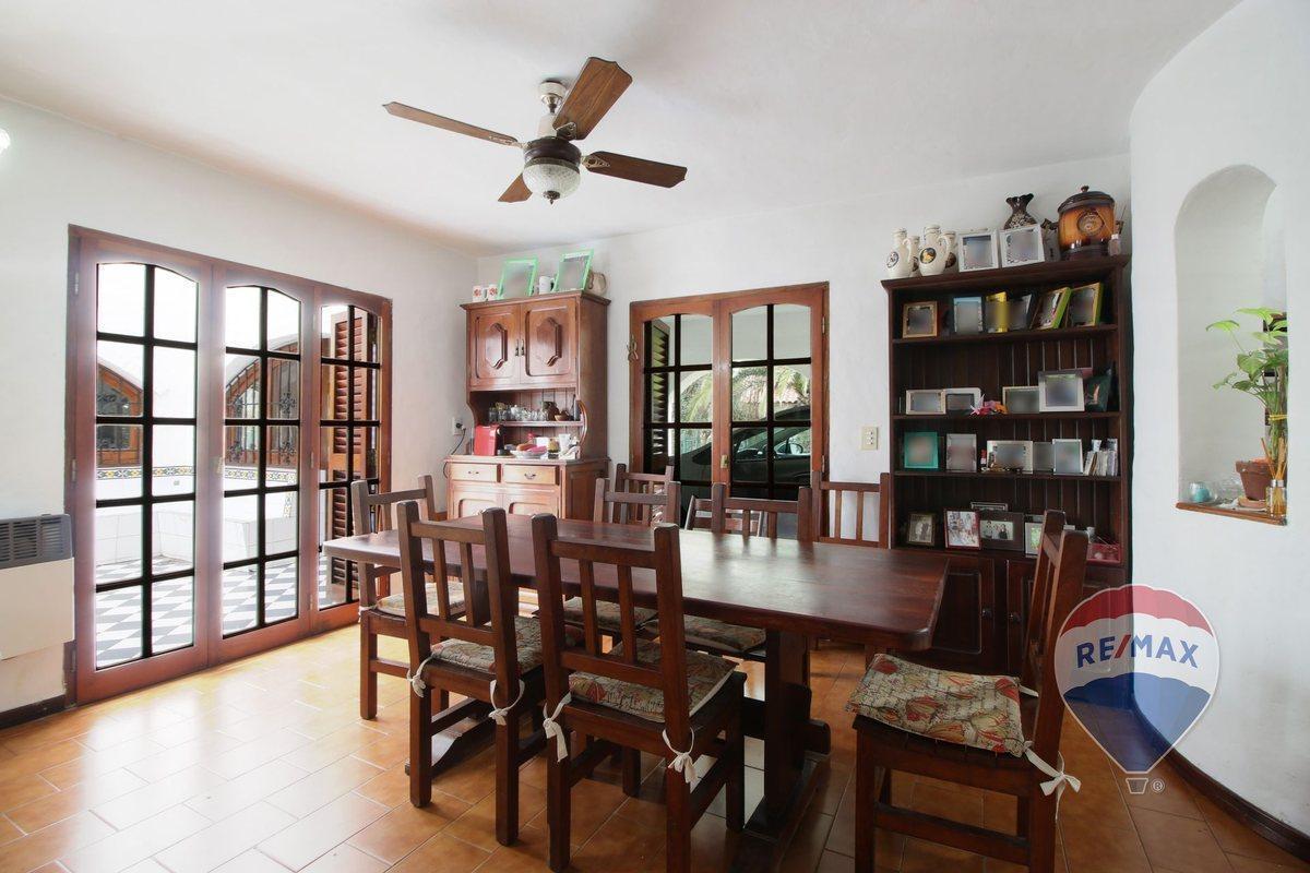Foto de Casa 5amb Lote Grande Aranjuez Country OPORTUNIDAD, imagen 5