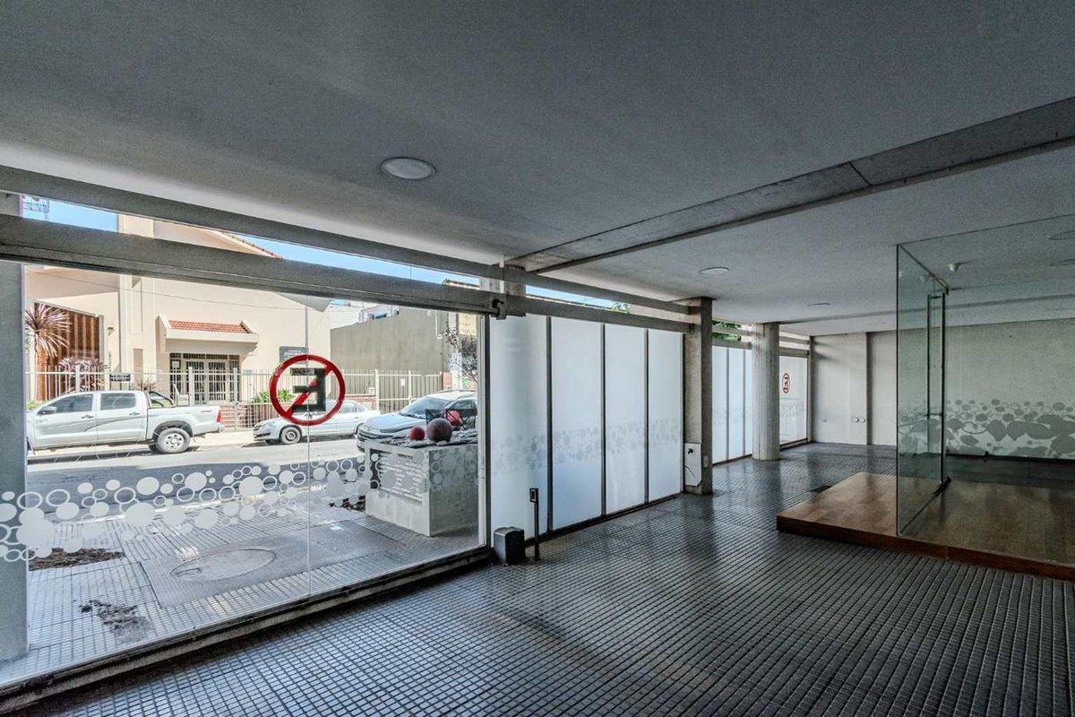Foto de VENTA COCHERA CUBIERTA VILLA BALLESTER, imagen 2