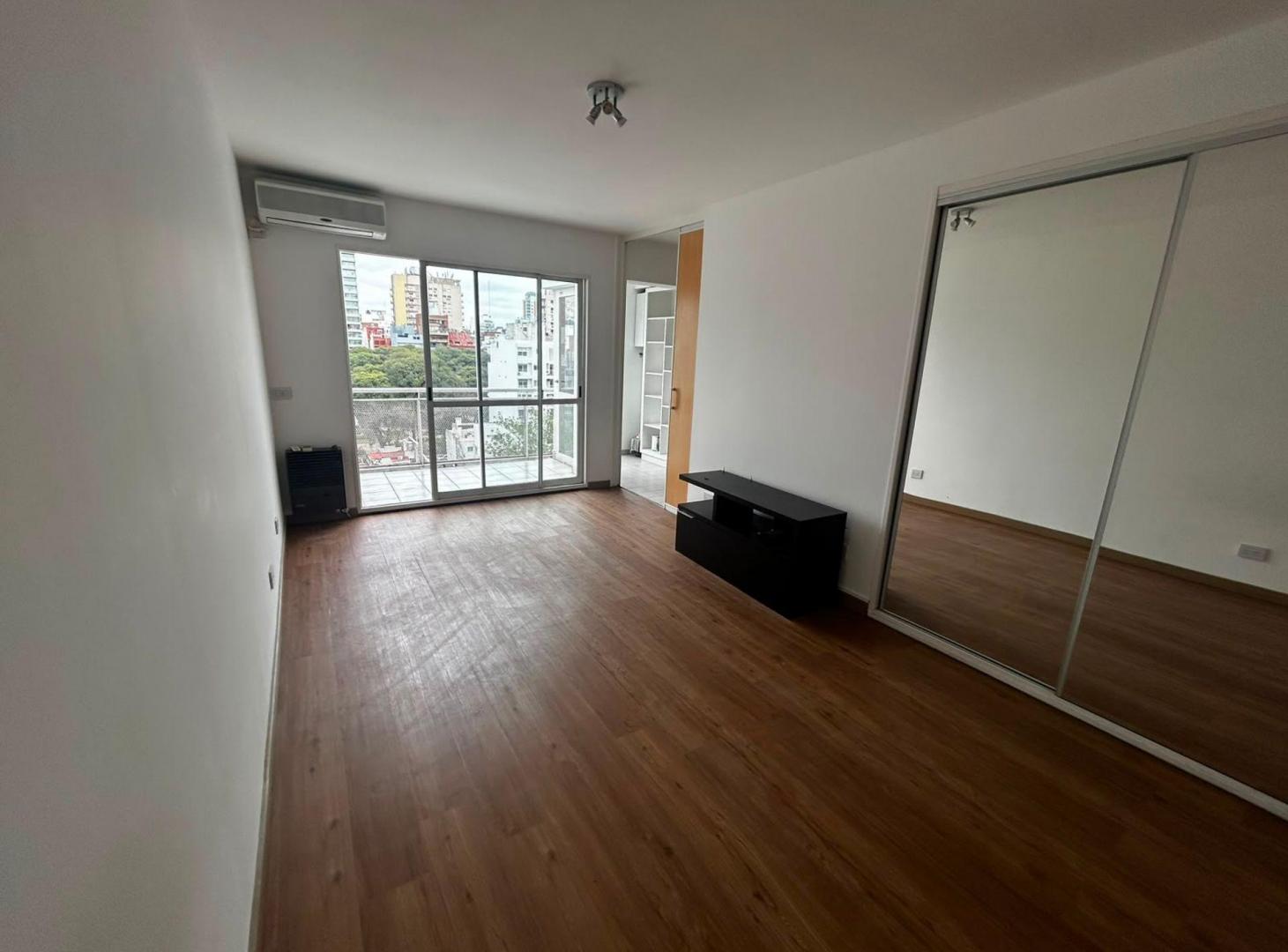 Foto de VENTA MONOAMBIENTE CON BALCÓN Y COCHERA BELGRANO, imagen 1
