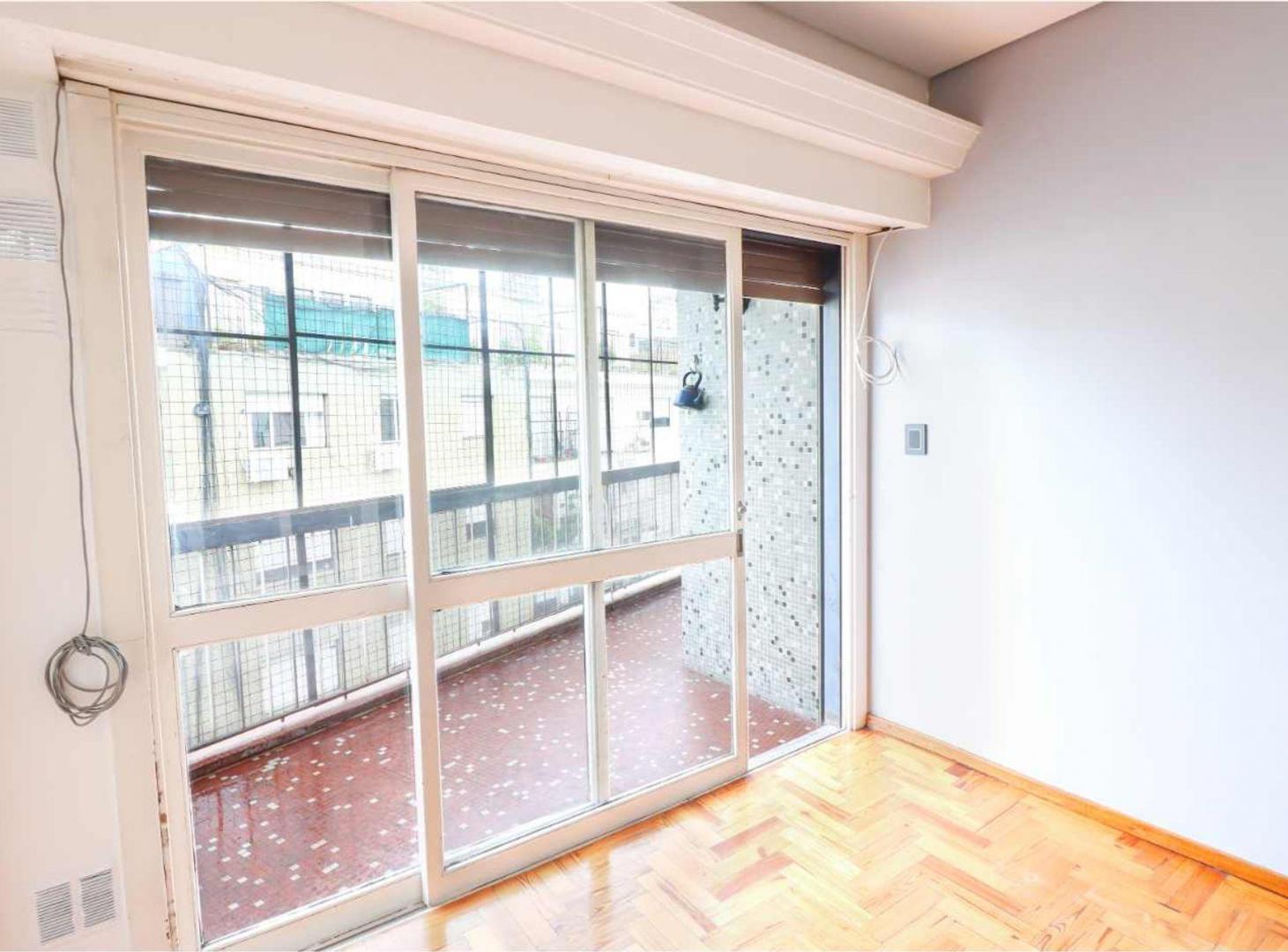 Foto de DEPTO VENTA 4 AMB BALCON BALVANERA, imagen 3