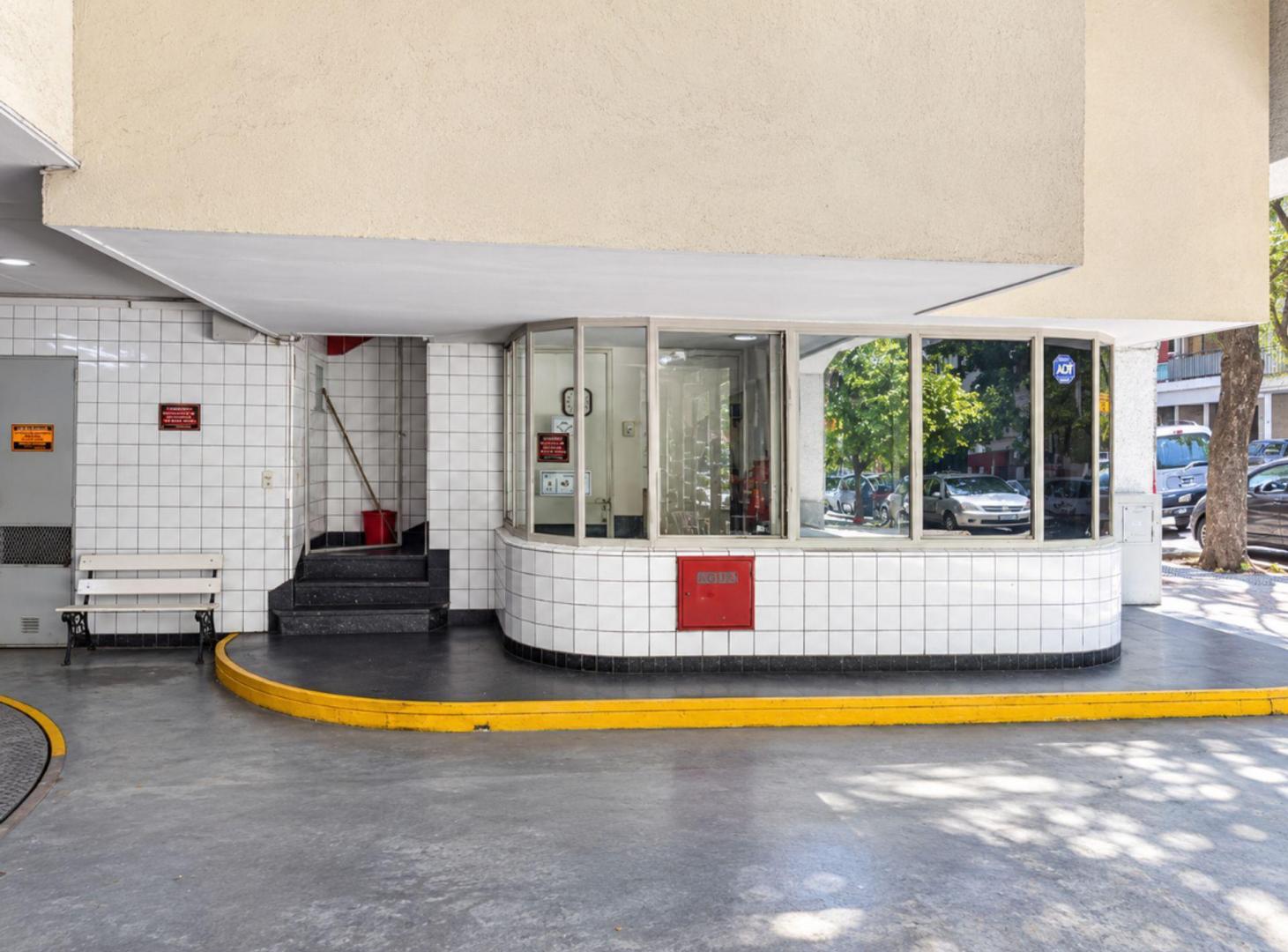 Foto de VENTA COCHERA FIJA Y CUBIERTA – PALERMO, imagen 3