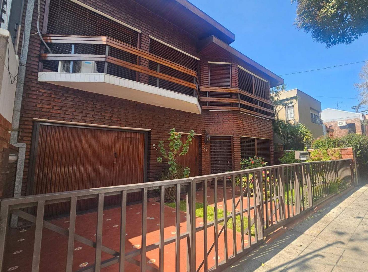 Foto de Venta casa 6 amb jardín parrilla Vicente Lopez, imagen 3