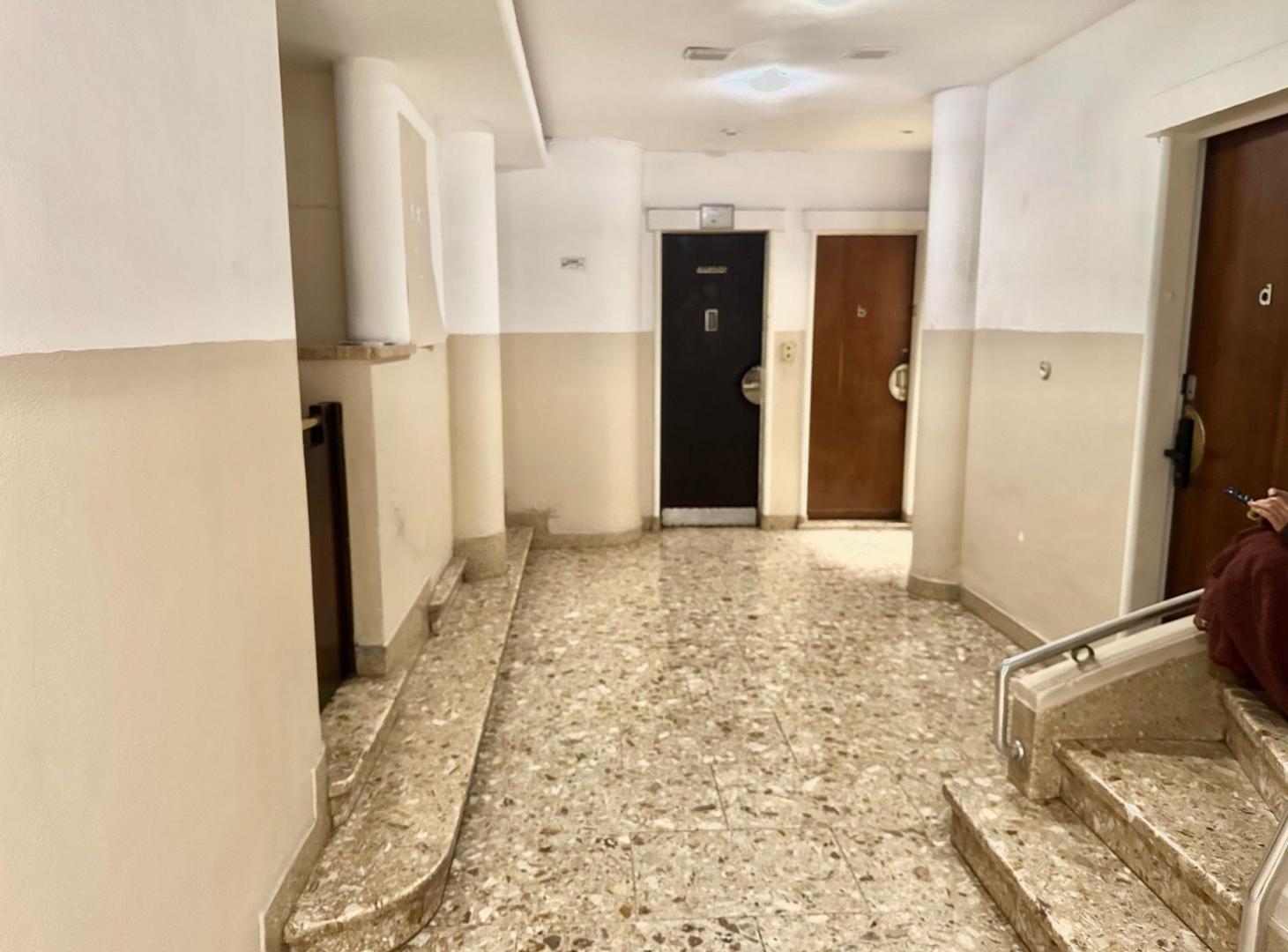 Foto de VENTA DEPTO. 2 AMB. EQUIPADO Y AMOBLADO BALVANERA, imagen 2