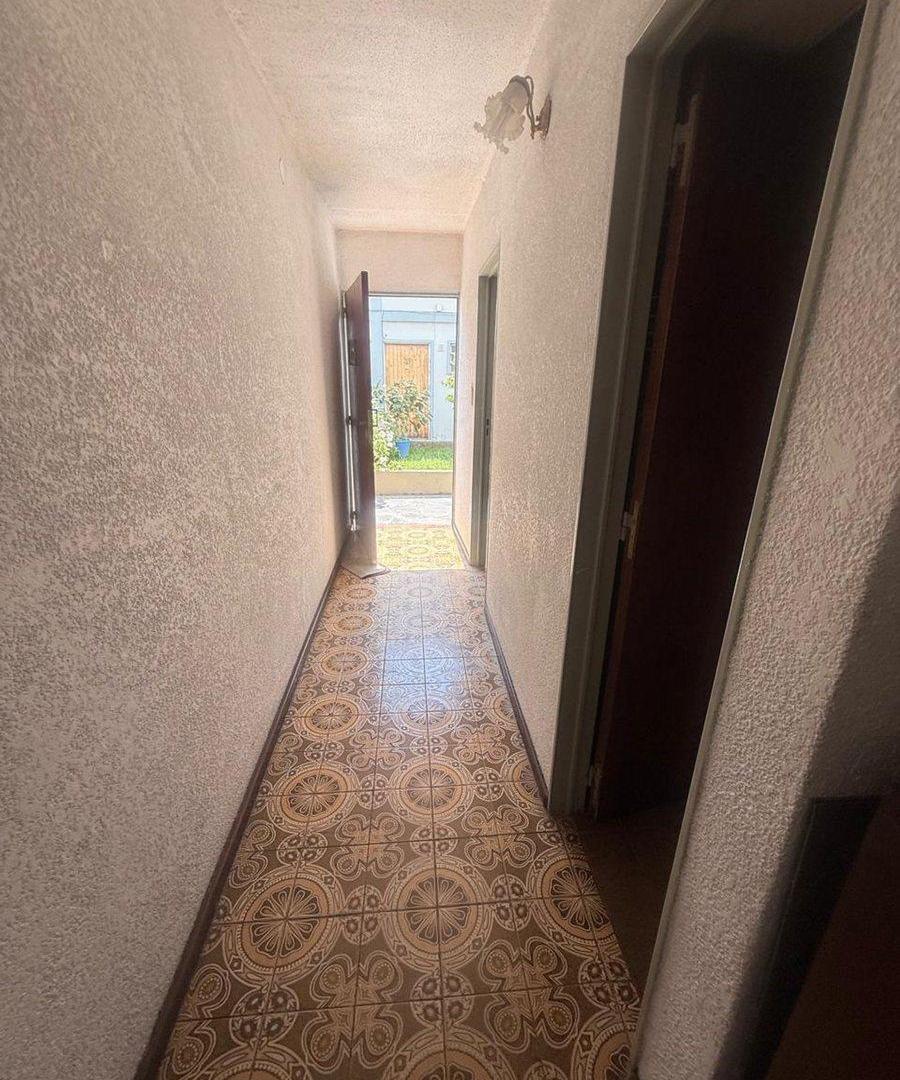 Foto de Venta PH 2 amb. c/ patio Lanús APTO CRÉDITO, imagen 3