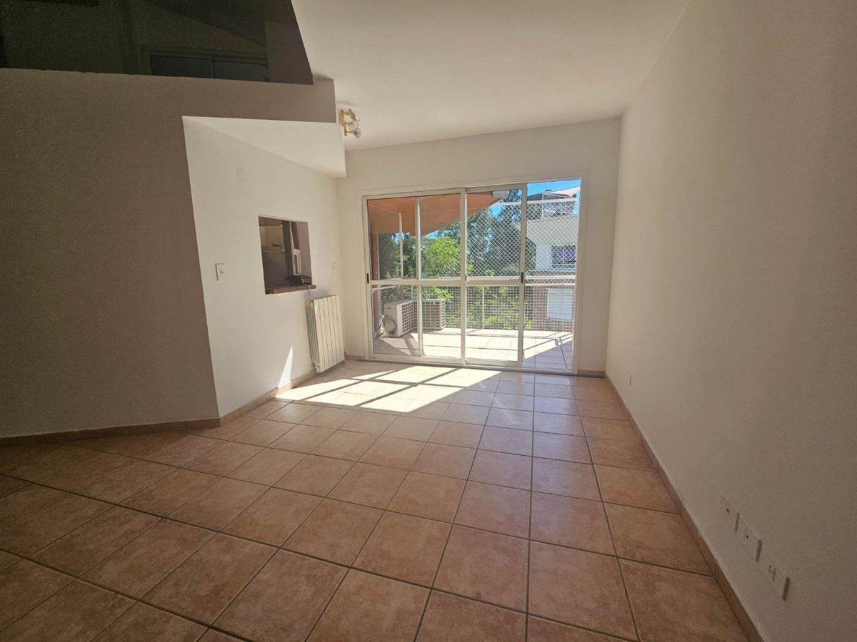 Foto de Venta depto 5 amb con parrilla Talar de Martínez, imagen 3