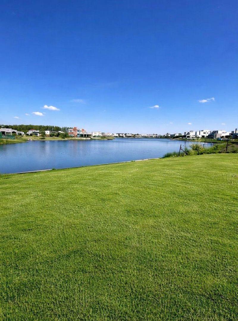 Foto de VENTA LOTE A LA LAGUNA EN SANTA ANA OPORTUNIDAD!!!, imagen 2