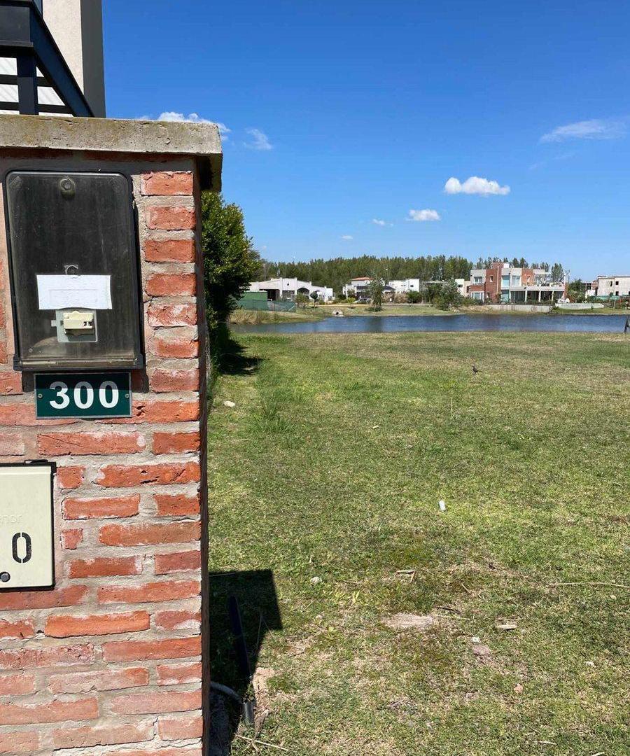 Foto de VENTA LOTE A LA LAGUNA EN SANTA ANA OPORTUNIDAD!!!, imagen 4