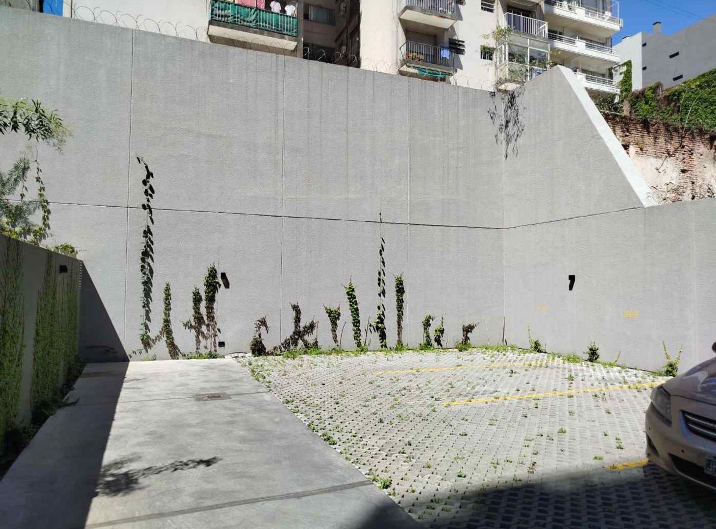 Foto de EN VENTA COCHERA DESCUBIERTA EN PALERMO, imagen 2