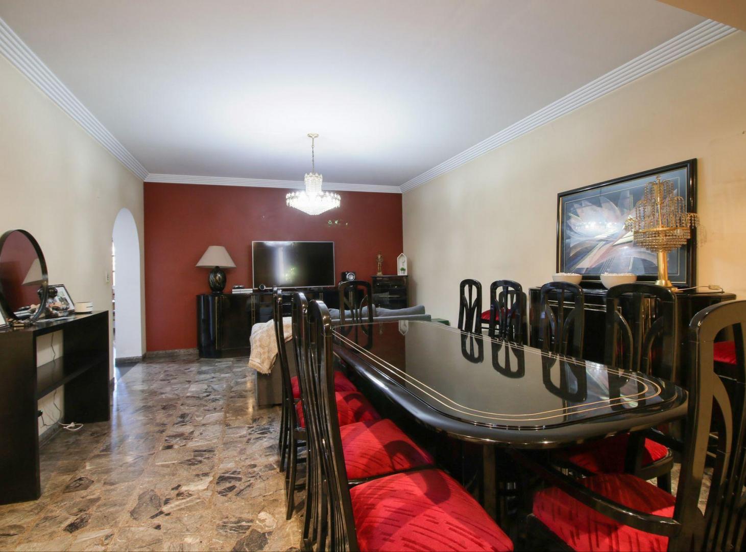 Foto de VENTA CASA 5 AMB./ JARDIN/ COCHERAS S. A. DE PADUA, imagen 5