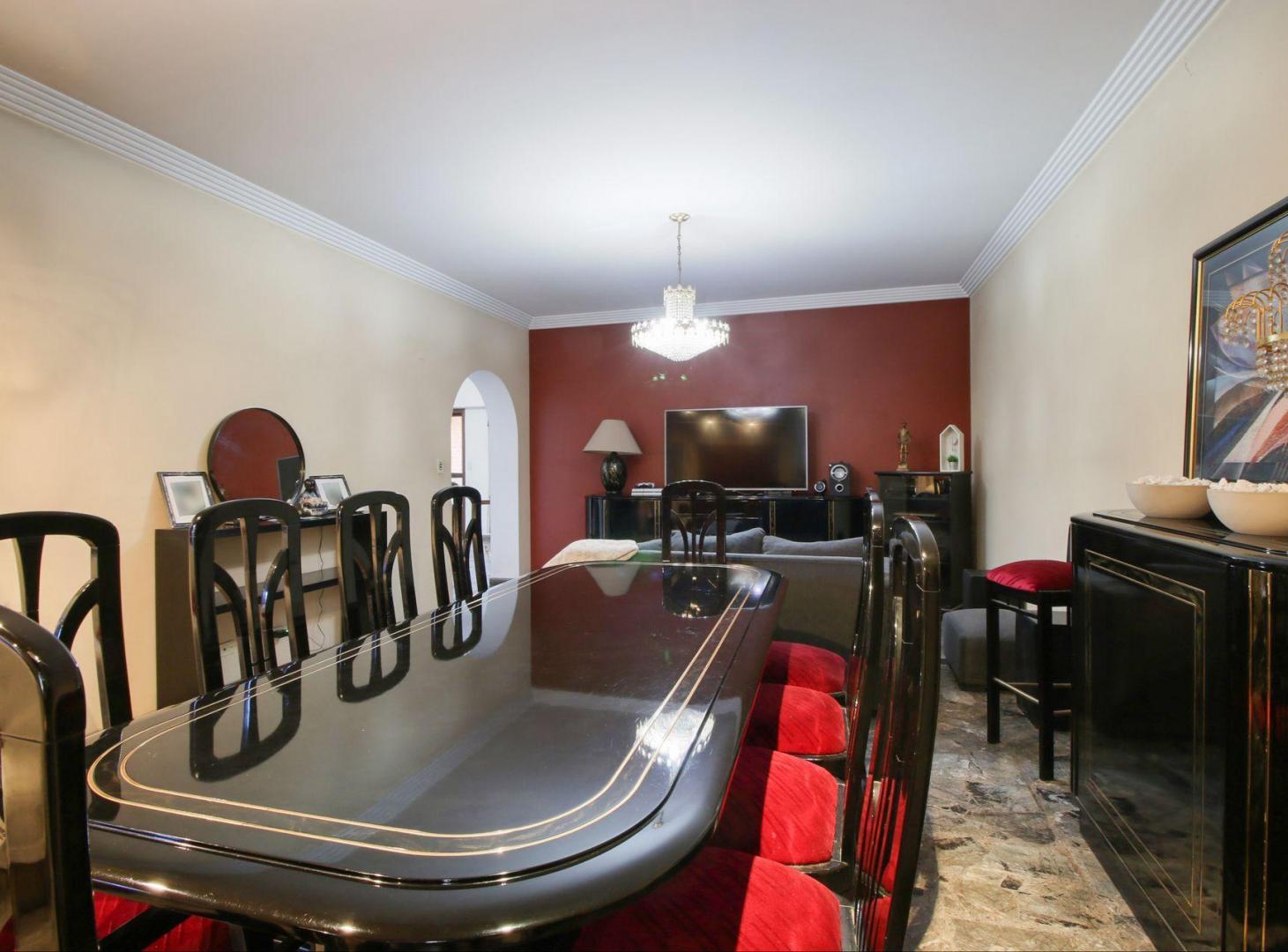 Foto de VENTA CASA 5 AMB./ JARDIN/ COCHERAS S. A. DE PADUA, imagen 3