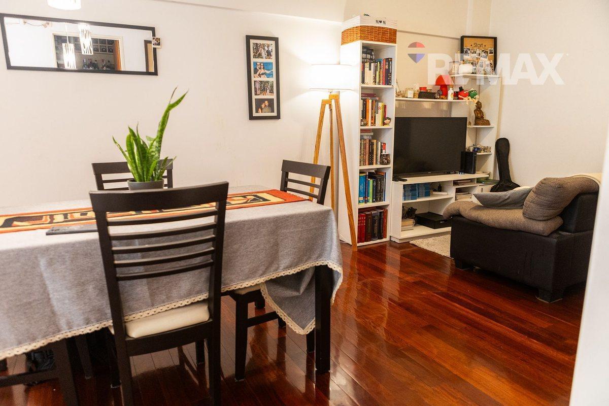 Foto de VENTA 2 AMB COCHERA Y TOILETTE - BARRIO INGLÉS, imagen 3