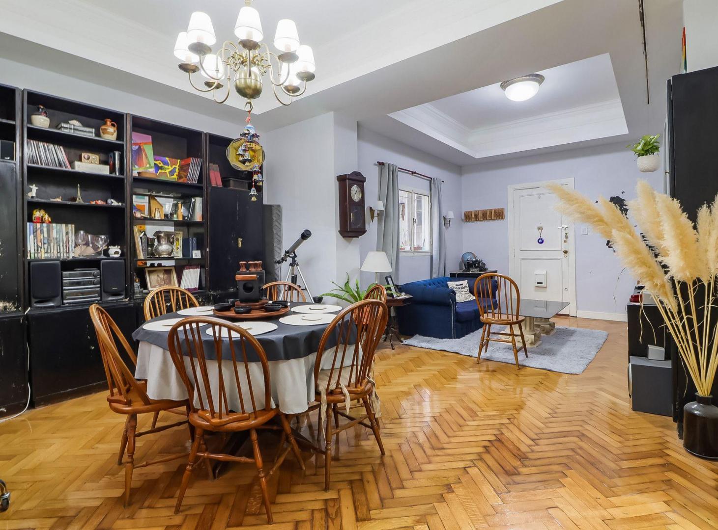 Foto de VENTA DEPTO 4 AMB CON BALCON EN RECOLETA-A CREDITO, imagen 2