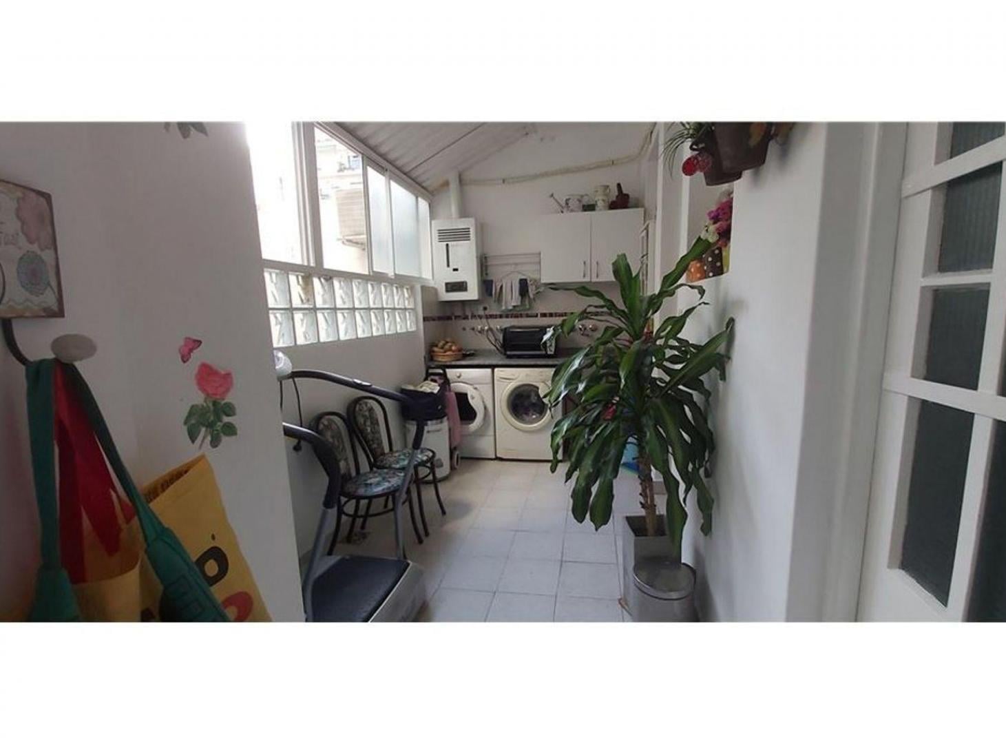 Foto de VENTA 3 AMB + dependencia 105 m2. COCHERA BELGRANO, imagen 3