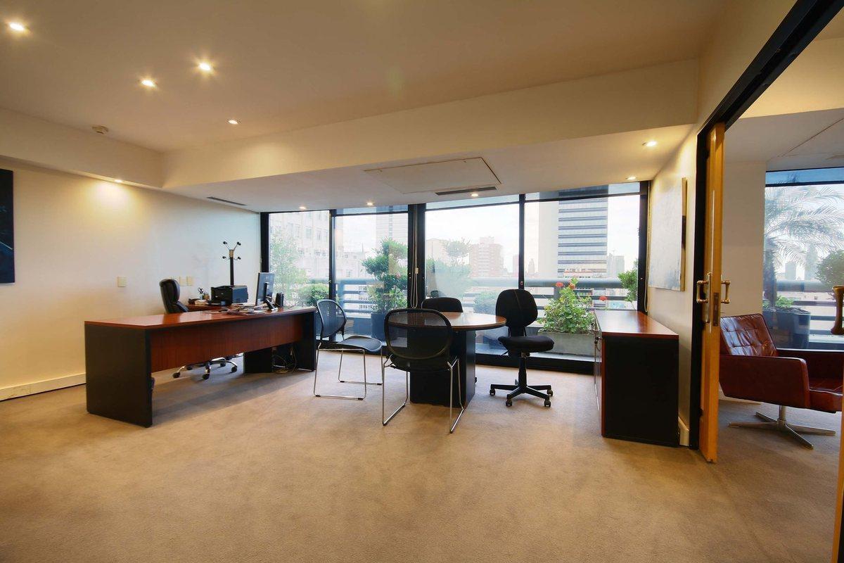 Foto de Alquiler Oficinas AAA Cocheras Vist Río Montserrat, imagen 2