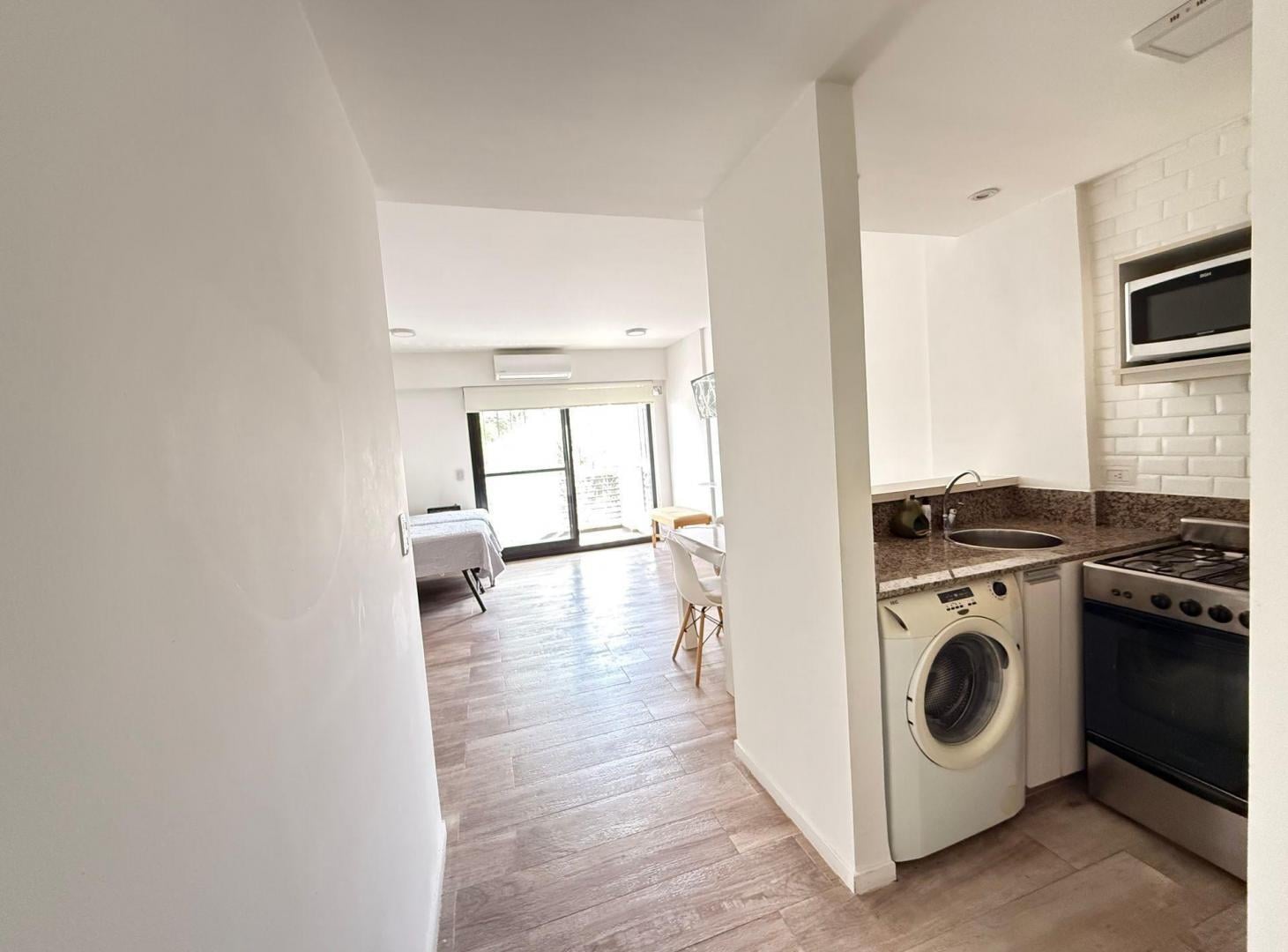 Foto de MONOAMBIENTE CON BALCÓN | APTO PROFESIONAL, imagen 2