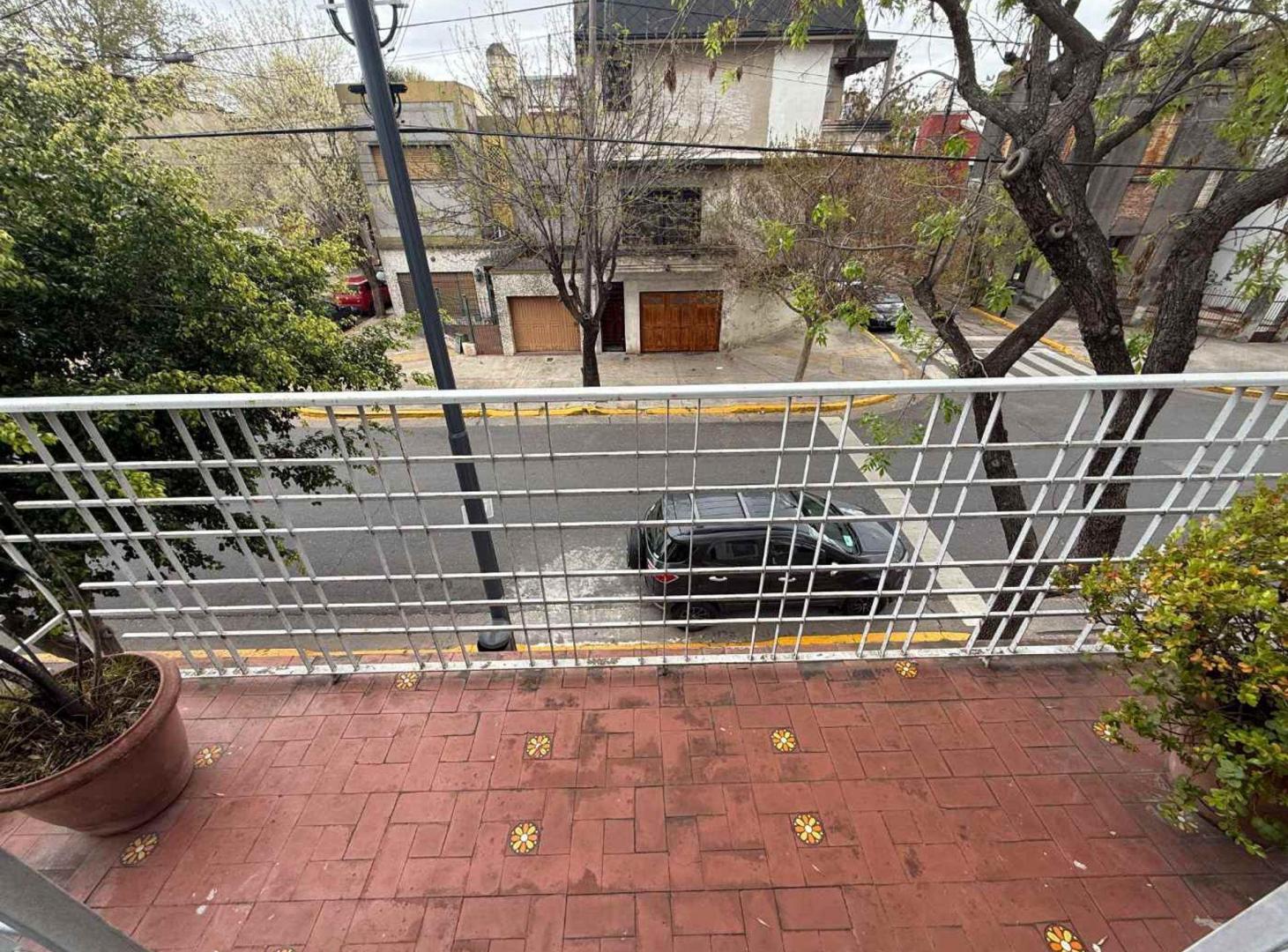 Foto de Venta PH 4 amb Terraza A Reciclar Liniers, imagen 5
