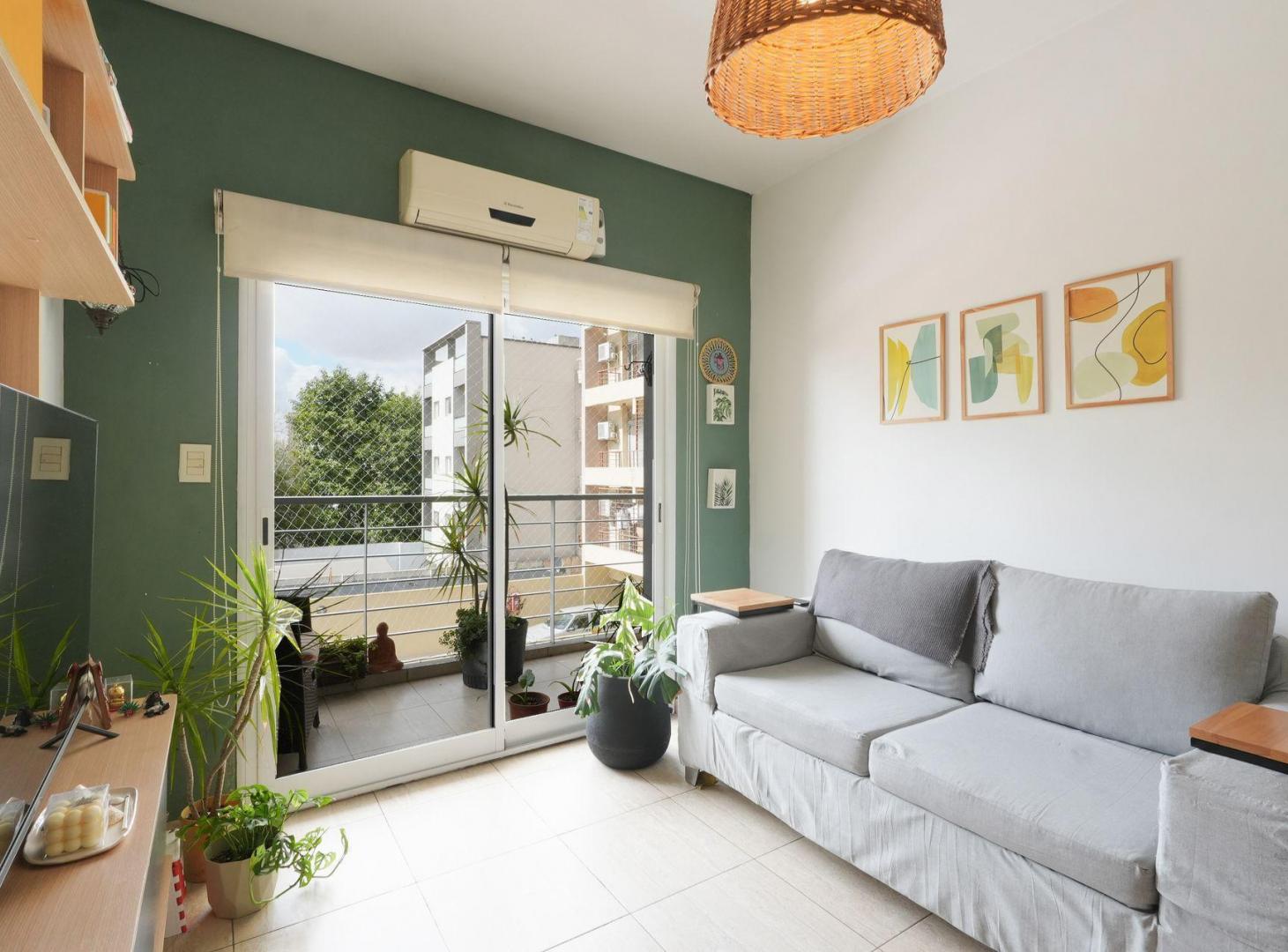 Foto de VENTA DEPTO 3 AMB 2 BALCONES A/CREDITO V BALLESTER, imagen 2